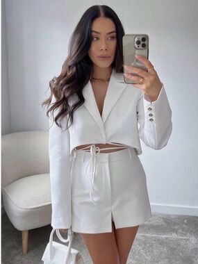 Zara Ivory Cropped Blazer